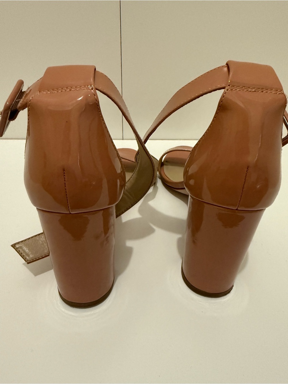 Ann Taylor Patent Leather Block Heel Sandals in Dusty Rose - Picture 4 of 11